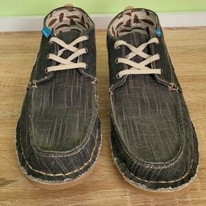 Men's Freewaters casual loafers size 12 EUC